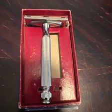 Vintage Gillette Tech Razor Kit with Box 