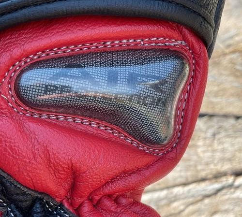 Motorcycle Gloves Leather Black And Red Large Size 10 U.K.. - Picture 3 of 5