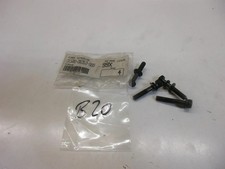 B20. Suzuki DR 125_200 Schraube Bolzen Rahmen Sitzbank bolt 01580-06353