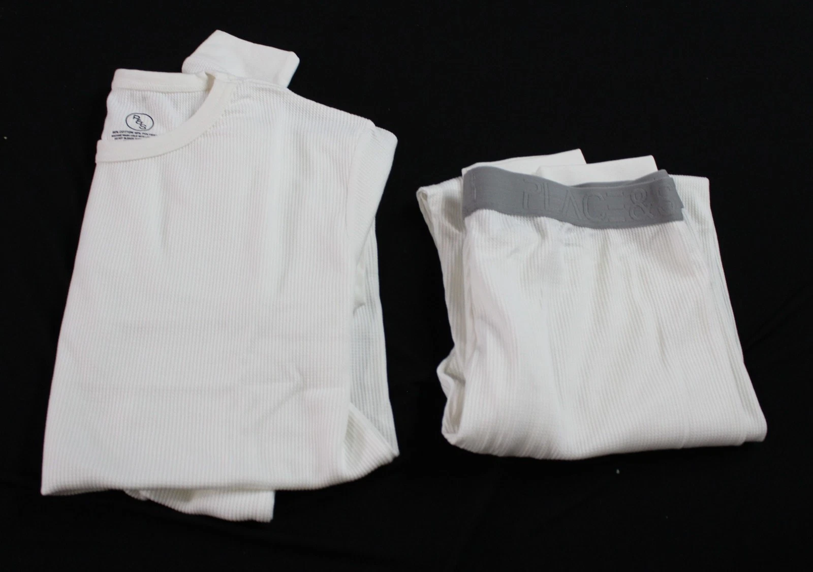 Place & Street Mens Cotton Waffle Knit Thermal Underwear Set BL1 Off-White Large
Opens in a new wind