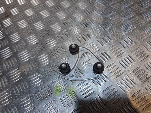 Volkswagen Touareg II 2013 Halterung ABS Steuergerät 7P0614235 ATV4871