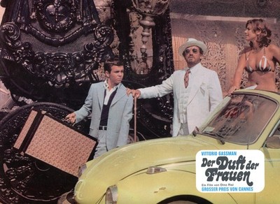 DER DUFT DER FRAUEN : 1 Aushangfoto (ca. 23x29cm) VITTORIO GASSMAN, DINO RISI (R
