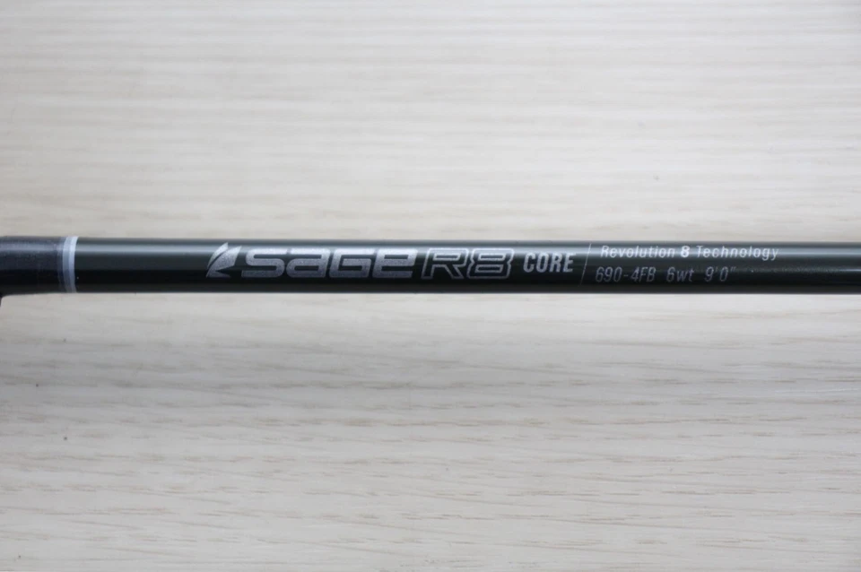 Sage R8 Core 690-4FB Fly Rod 9' 6wt 4pc Fighting Butt Near Mint w/Tube &Sock E5 - Image 2 of 4