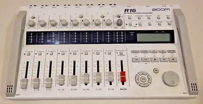 ZOOM R16 USB AUDIO INTERFACE -DIGITAL MULTITRACK RECORDER/CONTROLLER + MANUAL