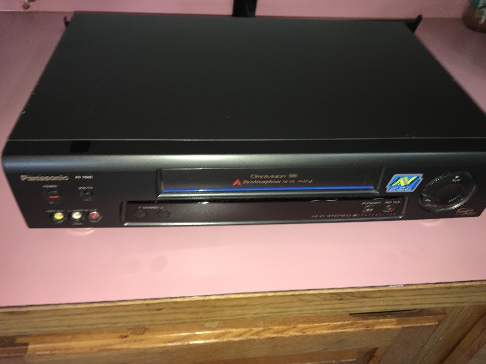 Panasonic PV-7662 VHS Player VCR 4 HEAD Omnivision DynAmophous