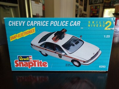 希少!！ 激レア!！未開封 Revell シボレー カプリス ポリス カー CHEVY CAPRICE POLICE CAR 1/25 REVELL SNAPTITE 1993 OPEN BOX SEALED