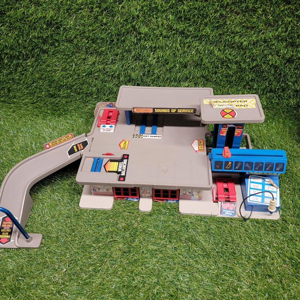 Matchbox Motorcity Sounds of Service - No 5503 Vintage 1989 (Incomplete!) - Image 4 of 4