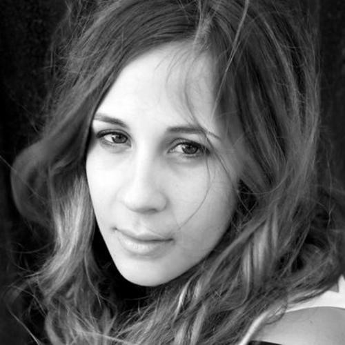 Thumbnail - Die Töchter Der Phönixreiter - Crown Of Feathers Nicki Pau Preto