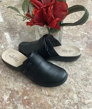 Clarks Leisa Clover Women's Black Leather Slides Clogs Shoes Size 6M EUC! $79.95