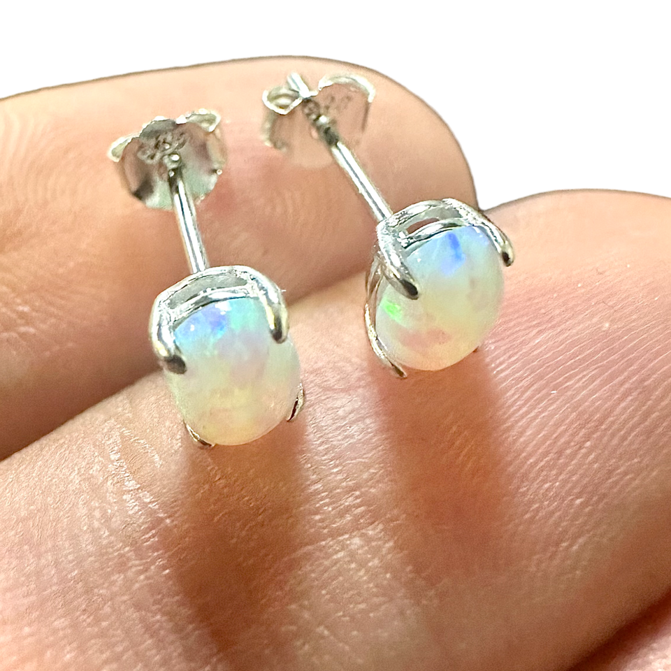 Orecchini A Perno Con Opale Simulato, In Argento 925 Placcato Oro Bianco, 3-8 Mm, Ipoallergenici, Regalo Donna - 3