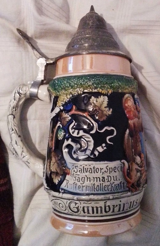 VINTAGE GERMAN LIDED BEER STEIN GUMBR UND ST. SALVADOR #371  EXCELLENT CONDITION