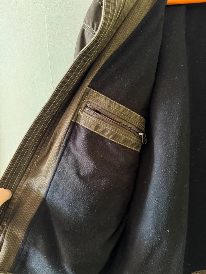 Chaqueta Kuhl, Para Hombre Mediana, Marrón Vintage Pátina Tinte Exterior Cremallera Completa Forrada  Foto 4 de 4