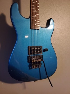 【11198】Charvel by Jackson エレキギター ロック式 青 s-l400.jpg