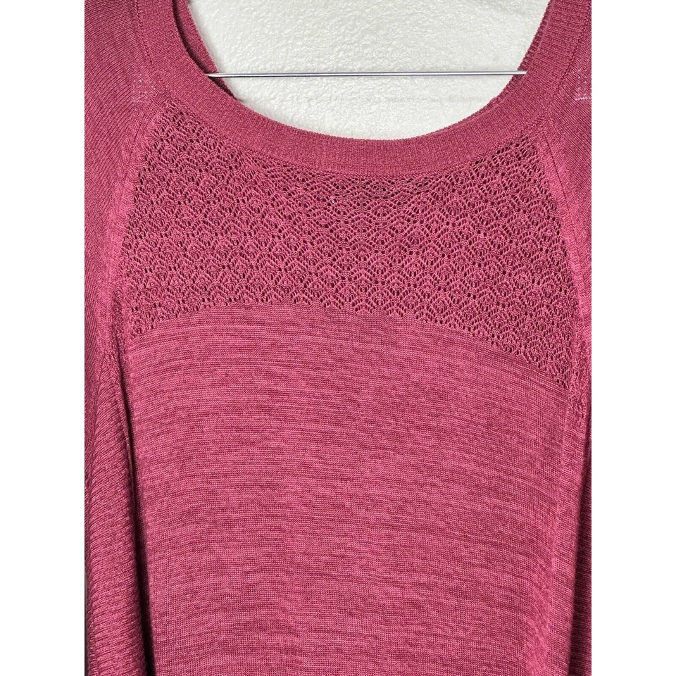 MAURICES Women’s Magenta Tunic Sweater Top Crochet Chest Stretch Plus Size 1 - Image 2 of 4