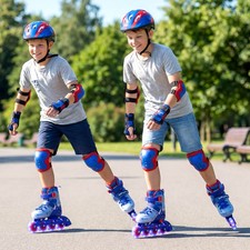 4-Size Adjustable Illuminating Roller Skates with Light Up Wheels for Ages 9-14