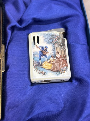 Vintage Colibri Courting Scene Cigarette Case and Lighter with Display Case - Picture 3 of 10