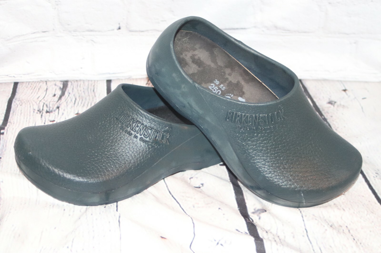 birkis clogs leather