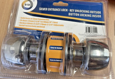 SILVER ENTRANCE LOCK - KEY LOCKING OUTSIDE/BUTTON LOCKING INSIDE