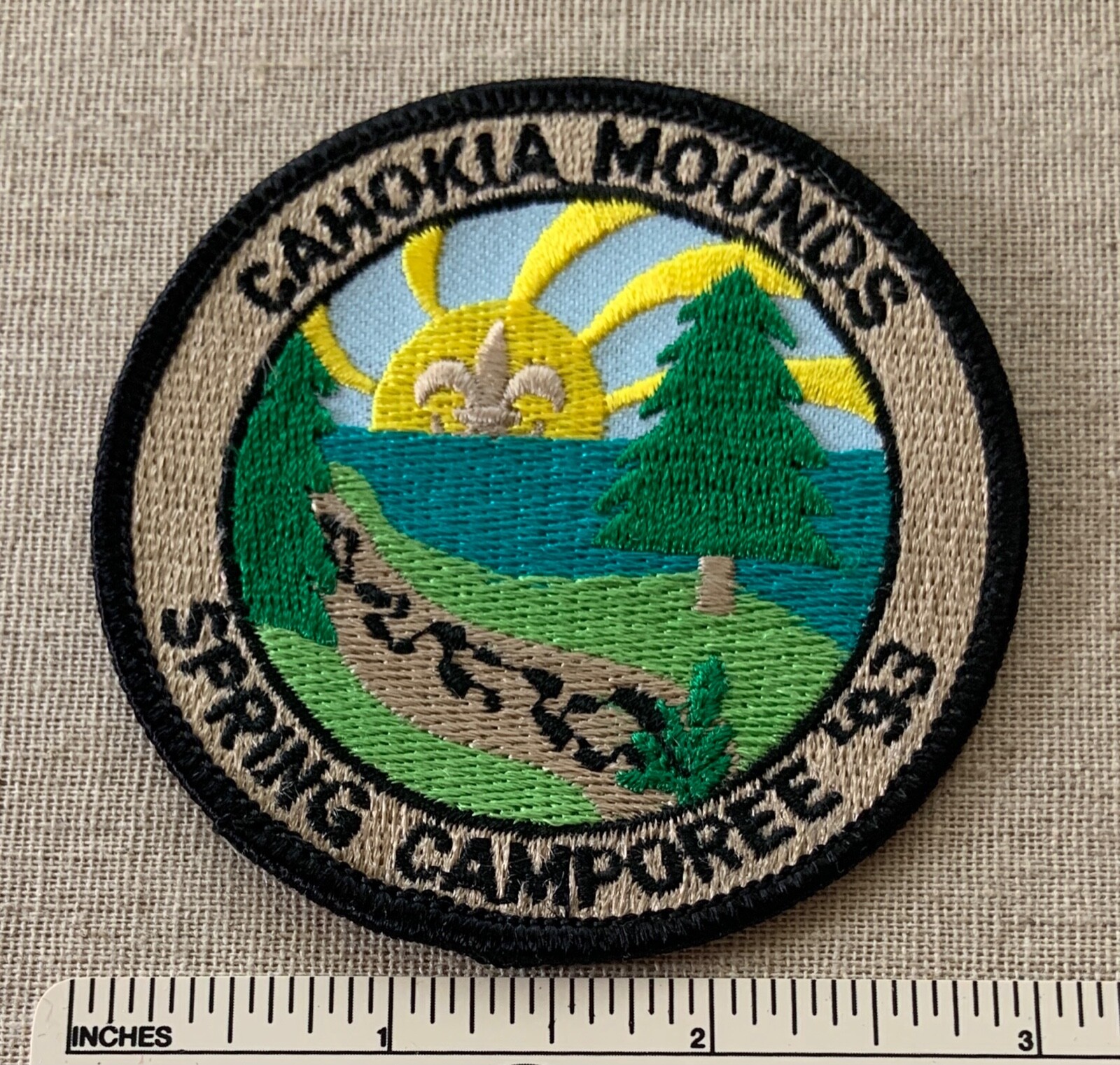 1993 CAHOKIA MOUNDS DISTRICT Boy Scout Spring Camporee PATCH BSA DP
