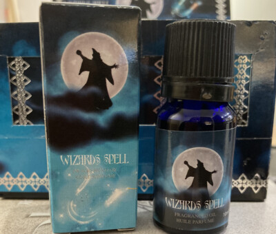2 (ZWEI) x 10 ml Flasche Wizards Spell Duftöl   Brandneu