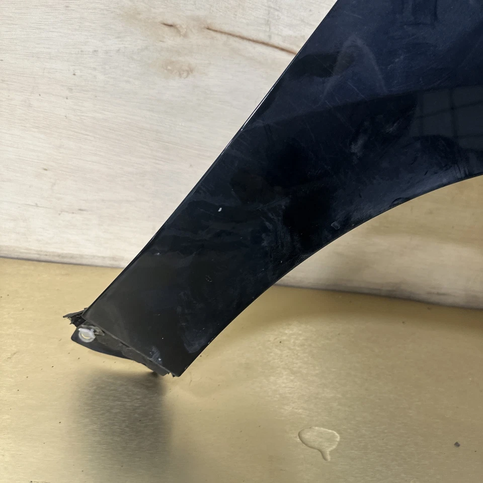 2013 CHEVROLET VOLT правое крыло б/у OEM - Изображение 3 из 4