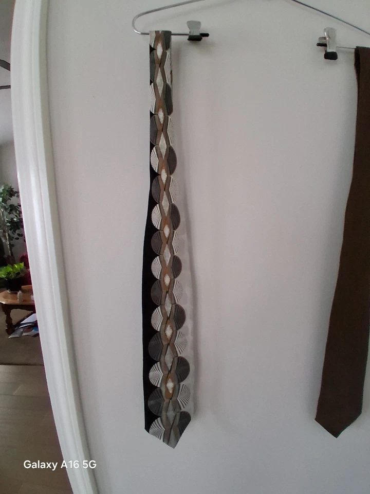 Carlo Palazzi - Corbata - Negra 100% Seda - Geométrica - Hecha a Mano en Italia Foto 4 de 4