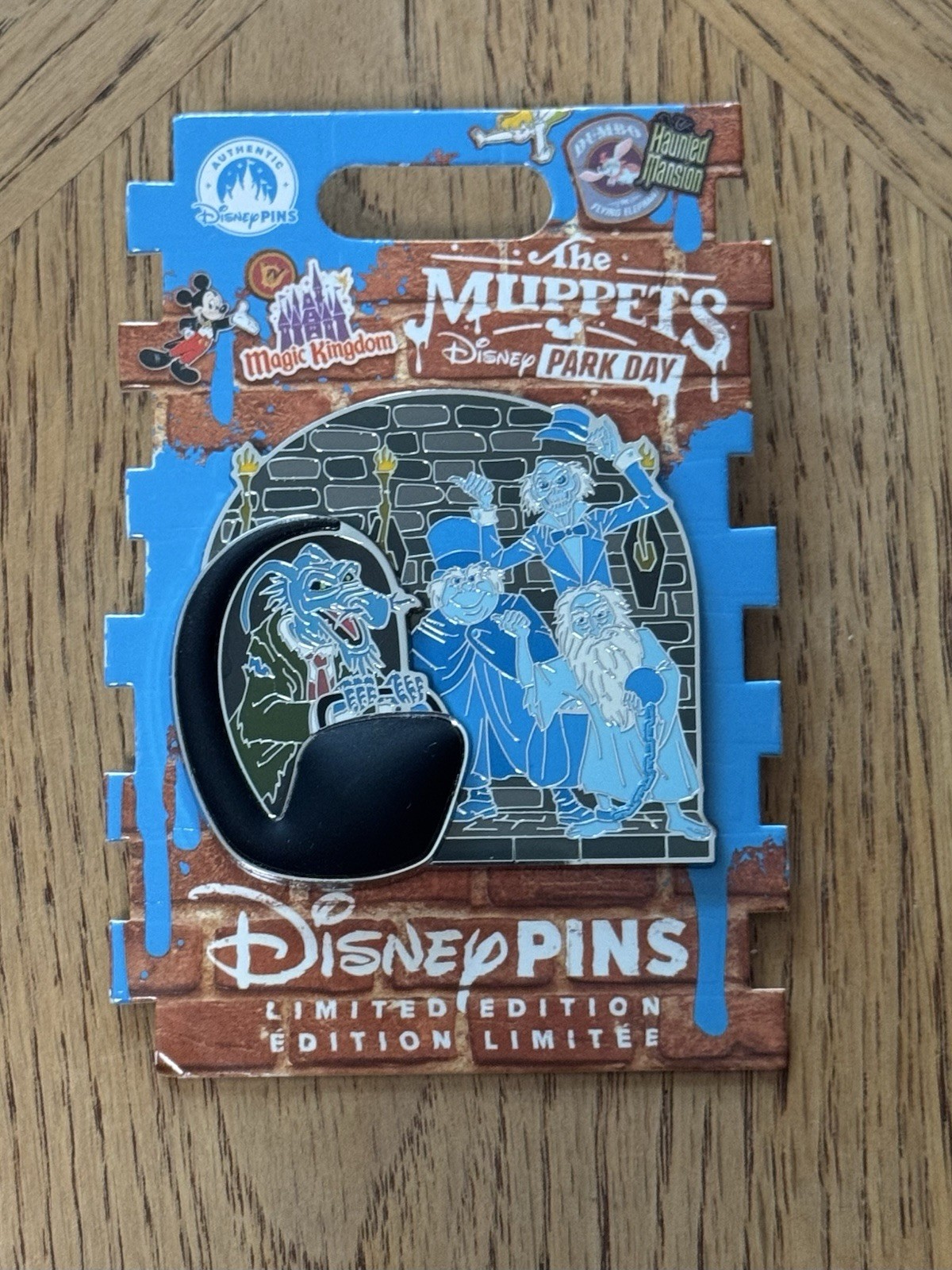 Uncle Deadly Hitchhiking Ghosts Haunted Mansion Muppets Park Day Limited Edt Pin