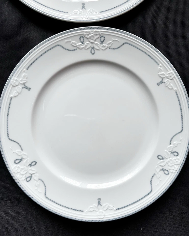 "Juego de 4 platos de ensalada Villeroy & Boch AMADO PORCELANA DE HUESO - 8 3/16"" flores en relieve" Foto 4 de 4
