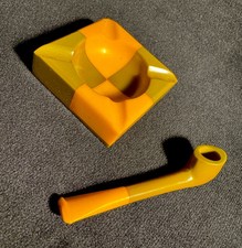 Vintage Unique Bakelite MCM Mini Pipe And Che...