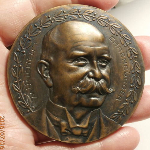 1909 MUNICH FLIGHT OF THE LZ3 KAISER 310 CAST BRONZE MEDAL 65mm LOVELY  C- 1802