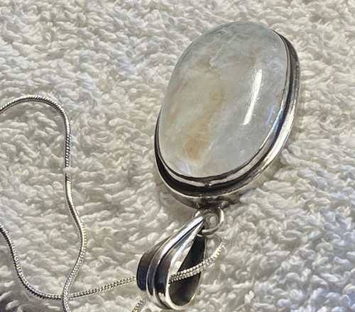 Vintage Sterling Silver Charm Lg White Swirl MoonStone Oval 925 Pendant Necklace - Picture 16 of 18