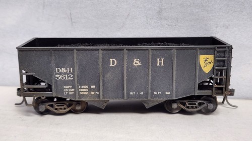 Tolva de 2 bahías Delaware and Hudson 5612 Stewart Load ruedas de metal Kadee Built HO | Zustand: Used
