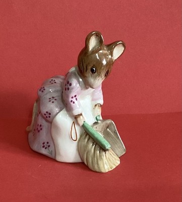 Beswick Beatrix Potter Figur - Hunca Munca Sweeping