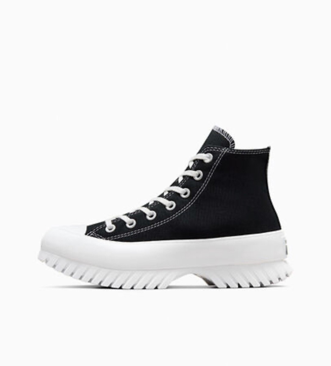NWT Chuck Taylor All Star Lugged 2.0 Black Unisex Hi Top NWT Chuck Taylor All Star Lugged 2.0 Black Unisex Hi Top