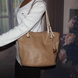 tan MK bag