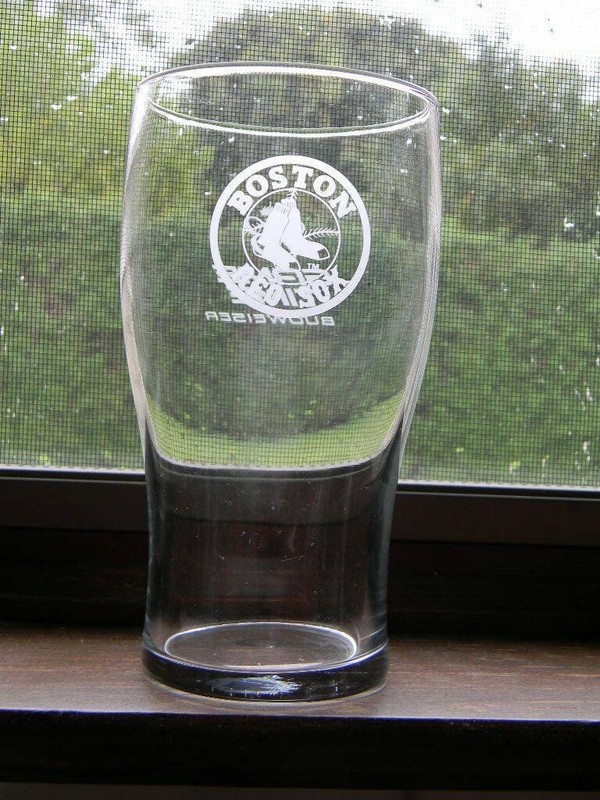 RARE BUDWEISER BEER BOSTON RED SOX BASEBALL PINT GLASS ANHEUSER-BUSCH MISSOURI