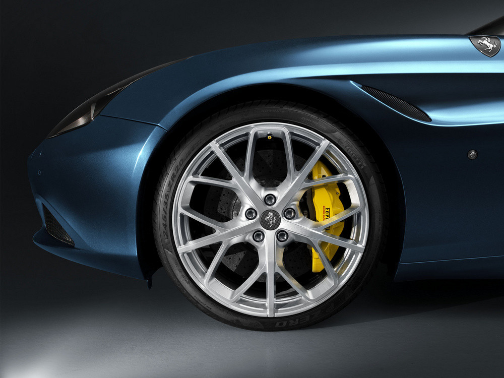 Ferrari Genuine California/Portofino Forged Sparkling Silver Wheels P/N 70004983