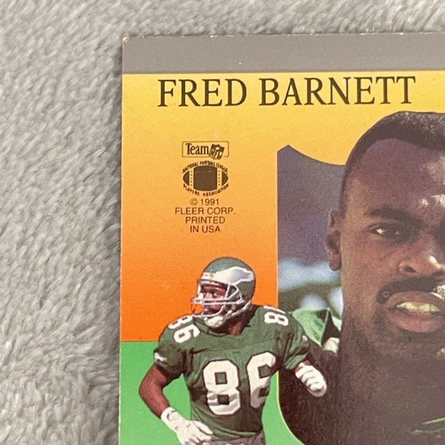 1991 Fleer Ultra Football Card #227 Fred Barnett Philadelphia Eagles - Picture 3 of 7