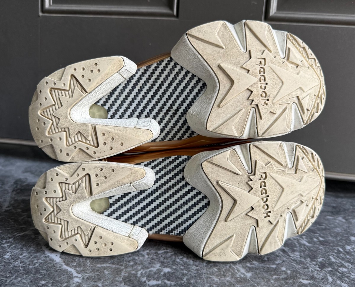Reebok Instapump Fury Celebrate 'Brass' Women's Sz 8 METALLIC Gold