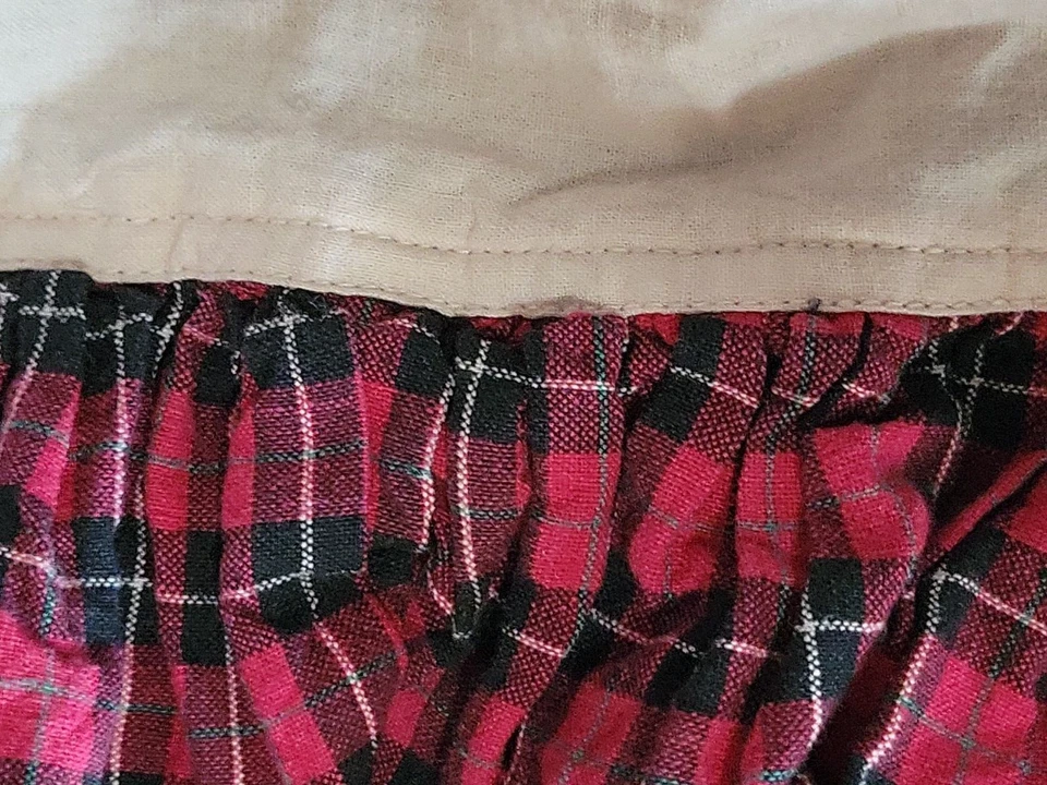 Falda de cama a cuadros Patch Magic Queen cabaña de campo casa de campo primitiva hecha en casa Foto 3 de 4