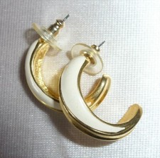 WHITE ENAMEL GOLD 1" HALF HOOP PIERCED EARRINGS - UNSIGNED BUT BETTER QUALITY