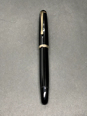 MONTBLANC No.344 Black GT Vintage Piston filler Fountain Pen Gold