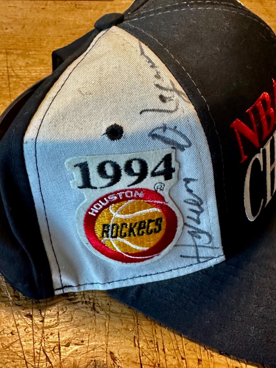 Hakeem Olajuwon Hand Signed Houston Rockets Hat NBA WORLD CHAMPION