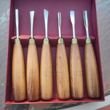 Vintage Crown Tools 33473 6 Pc Boxed Woodcarving Tool Set