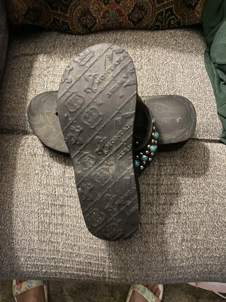 Women’s Montana West Wedge Heel Turquoise & Silver Studded Brown Sandals SZ 7 - Image 4 of 4