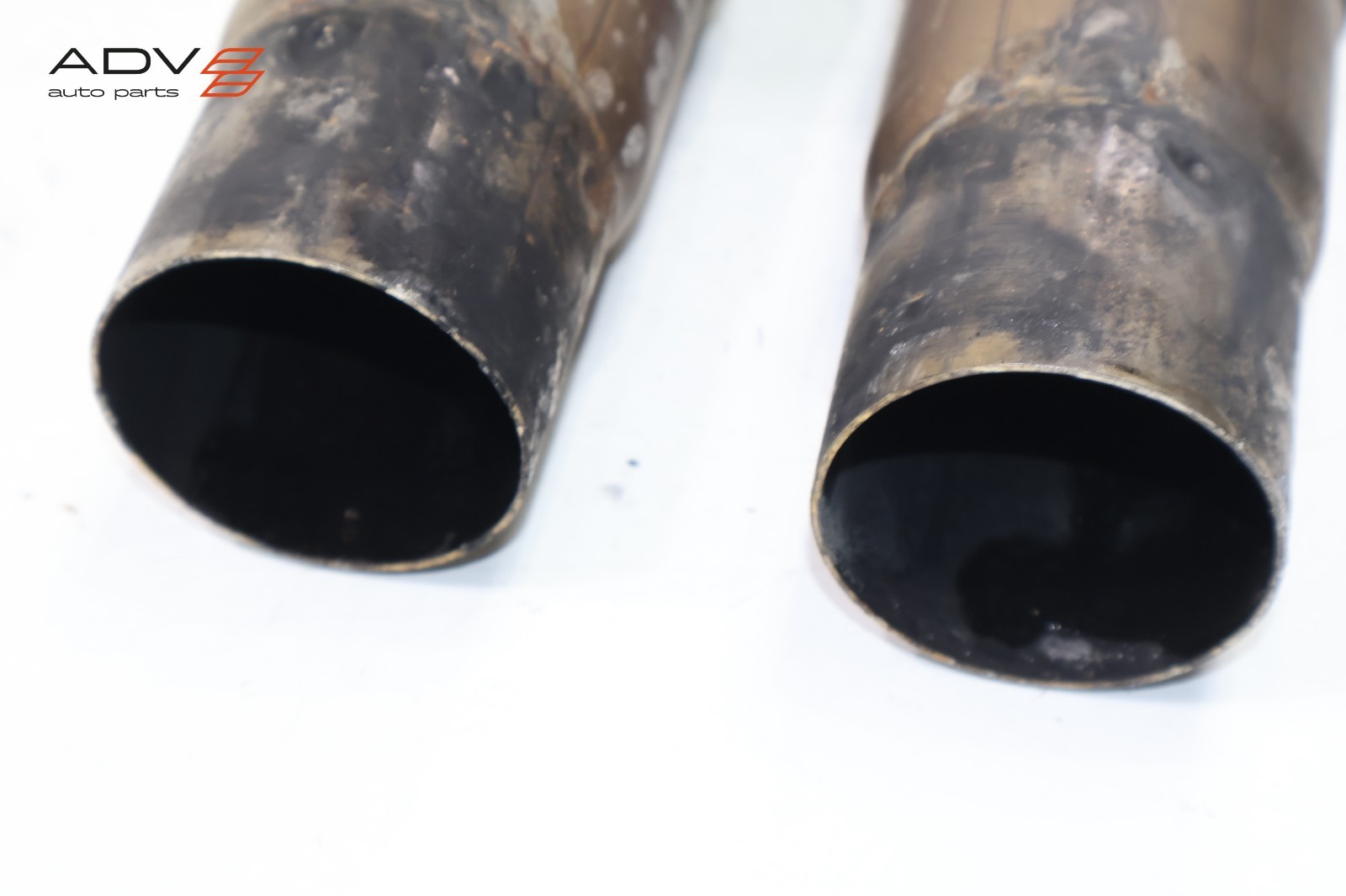 2014 - 2020 MASERATI GHIBLI 3.0L EXHAUST CENTER MUFFLER RESONATOR PIPE OEM