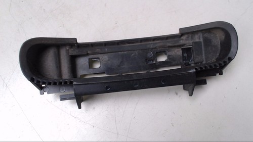 Halter Träger Türgriff Griff Aussen Rechts 4B0839985 Audi A3 1.9 Tdie DPF Bj