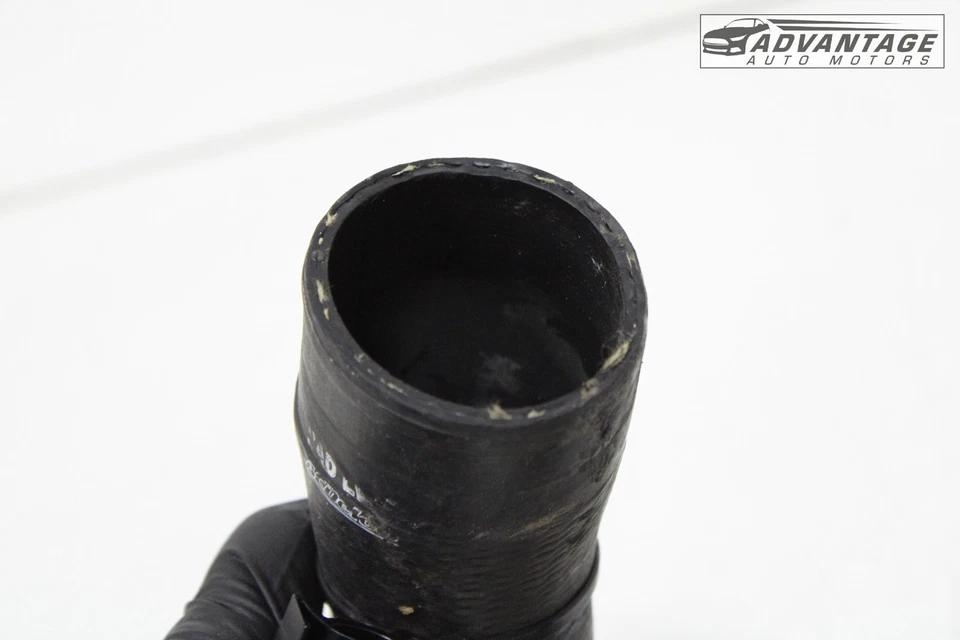 2020-25 GMC SIERRA 2500 HD 6.6L ENGINE RADIATOR COOLANT LOWER HOSE LINE PIPE OEM - Image 3 of 4