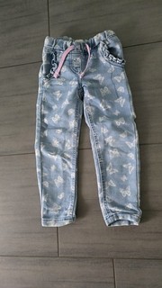 Mädchenjeans Gr. 104