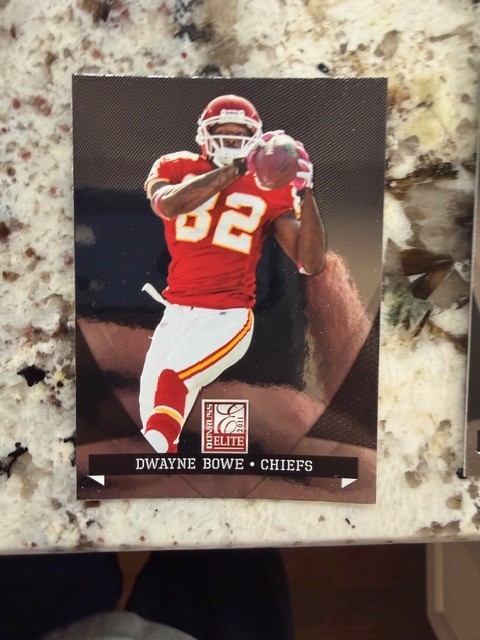 2011 ELITE NFL FOOTBALL STAR & VETERAN CARD #s 1-100 PICK YOUR CARD